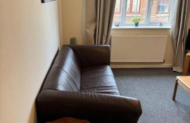 Cosy Warm, Sleeps 6, Bath, Central Ryde - Photo 15