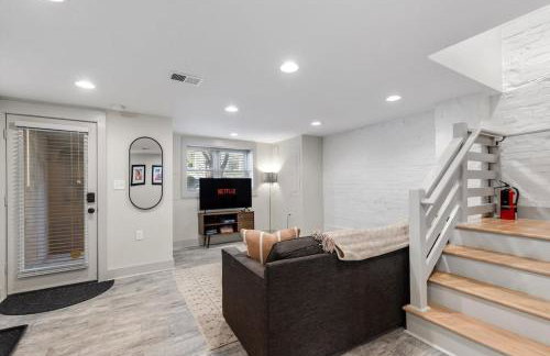 Classy Central DC Bloomingdale 1-BR Getaway - Foto 3