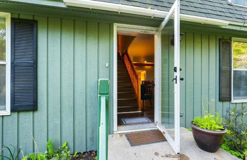 Scandia - Hot Tub, Arcade, Dog-Friendly, and Walk to Marina! - Foto 31