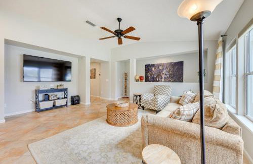 Private Patio and Lake View Fruit Cove Home - Foto 2