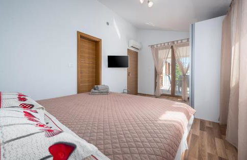 House Smoky with private pool and jacuzzi - Photo 29