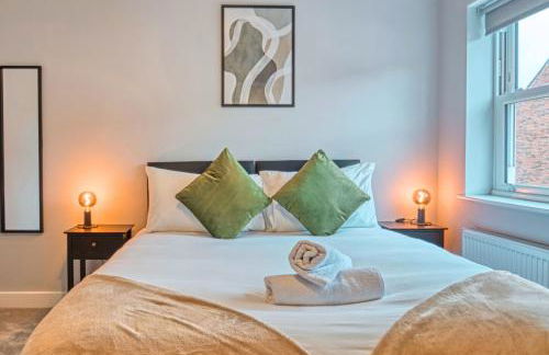 3 Bed House with Office Space in Coventry, by ARP Homes, Central, Driveway & Garage, Garden, Ideal for Contractors, Families & Long stays - Foto 11