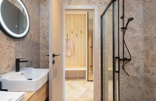 Luxury Villa Dolac near Split, airport, complete privacy, infinity heated pool - Photo 43