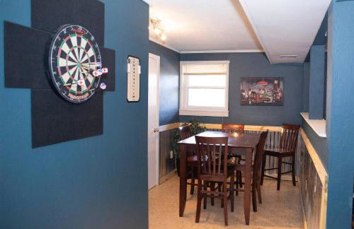 Bryce Chalet - Hot Tub, Game Room, Fire Pit, Pets - Foto 24