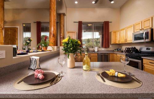 Stargazers Private Paradise with Pool and Hot Tub! - Foto 14