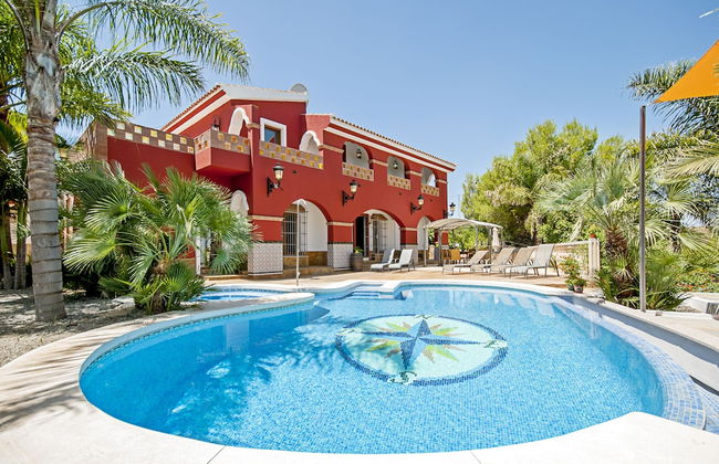 Cubo's Villa Bellavista de las Lomas - Foto 1