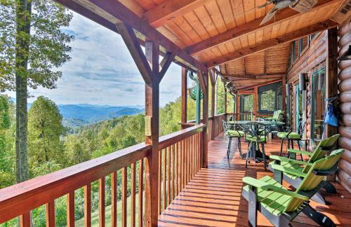 Cabin with BBQ and Games - Walk to Blue Ridge Parkway! - Foto 1