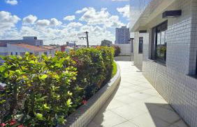 Luxuoso apê recém reformado na Farolândia - Foto 37