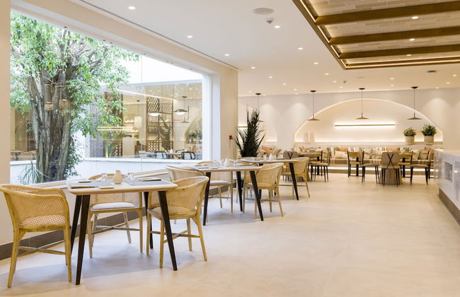 Hotel ILUNION Menorca - Photo 32