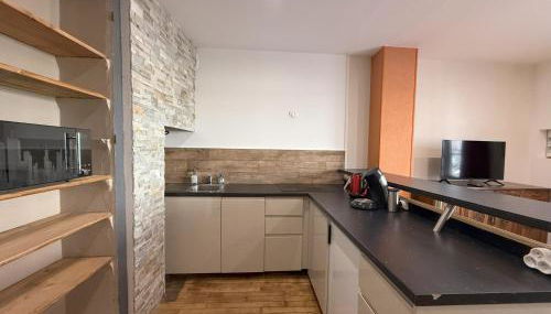 Maison au cœur d Orgelet - Foto 3, stove, dishwasher, toaster