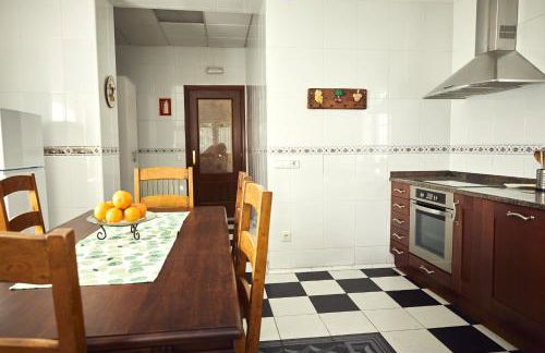 CASA ALTO LOS RENEDOS - Photo 16