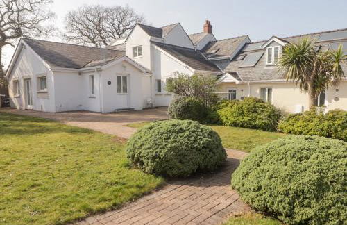 Daffodil Apartment - Photo 20