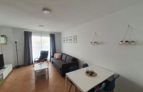 Moderno Apartamento 3 dormitorios y piscina - Photo 1