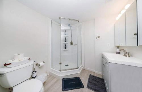 King Bed Creekfront Retreat in Jacksonville - Foto 18