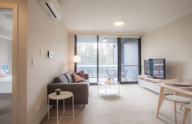 Maison Home - Marinas Apartments - Photo 23