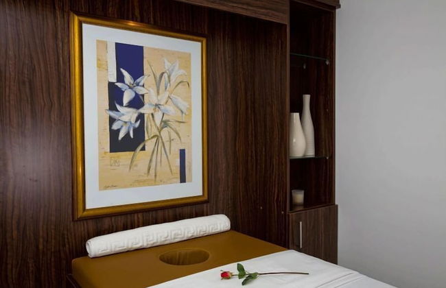 Phoenix Plaza Hotel Apartments - Photo 45