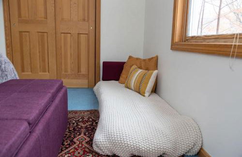 Smuggler's Notch Mountain House with hot tub & river - Foto 46