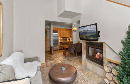2 BR Condominium - Luxury Skiin and out (rare to find) - Foto 6