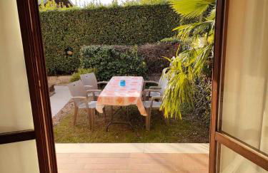 Residence MokyA1-piscina, WiFi, giardino, garage - Foto 13