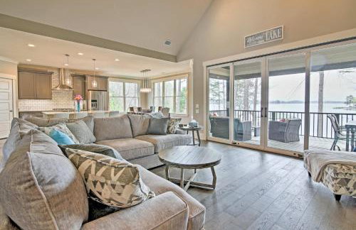 Lake Keowee Home with Balcony and Boat Dock! - Foto 5