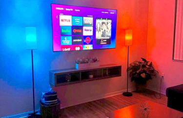 Charming family retreat with Pool & Amenities Disney & top Attractions - Foto 31