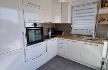 Apartments Mak & Lux - sea & sunset top view - Photo 30