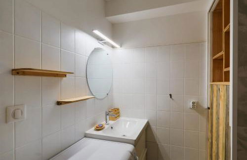 T2 cosy - vue sur le golf - proche plage - Foto 6