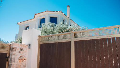 Villa Di Leon - Uniquely Designed Villa with Pool in a Picturesque Village near Famous Porto Limnionas, Offering Exceptional Hospitality By Villa Mana Gers - Foto 4