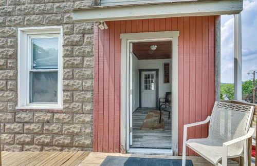 Updated New Kensington Home with Deck 22 Mi to PGH! - Foto 22
