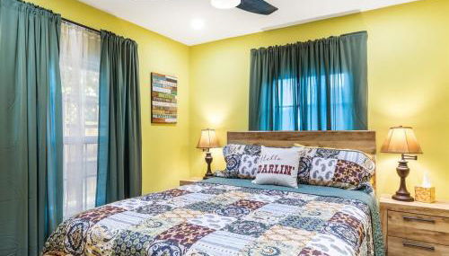 Stockyards Longhorn House, TCU close by - Foto 3