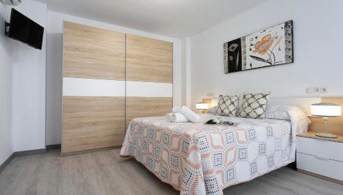 Sunstay Eslava Flat I Malaga - Foto 4, towels, wardrobe