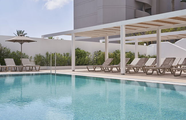 Epsilon Hotel Apartments - Photo 24