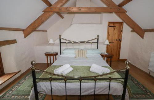 Panteurig Cottage - Photo 11