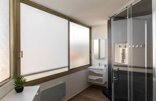 Vue Mer Panoramique, Clim, Balcon et Plages - Foto 19