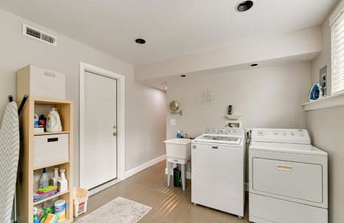 Grants Pass Getaway with Expansive Deck! - Foto 23