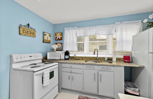 Casa Maria 2- Charming, Quaint Apt Next to Everything Downtown! - Foto 13