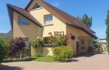 OSTSEEFERIEN IN LICHTENHAGEN-DORF FERIENWOHNUNG - Foto 1