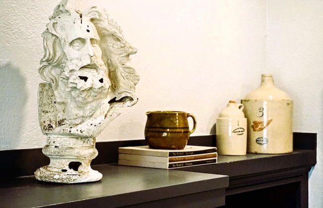 Vintage Studio 6min-plaza Dist Full Kitchen - Photo 8