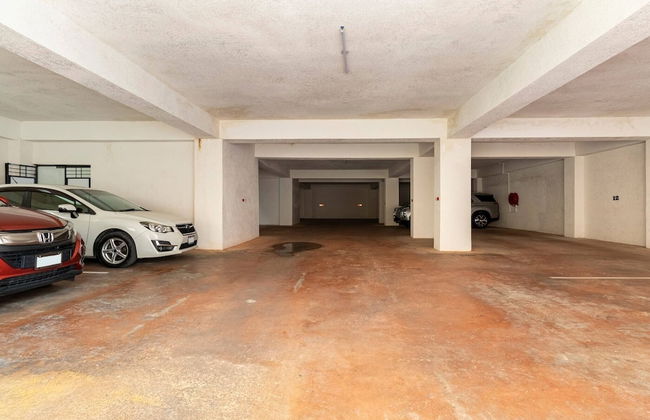 Luxury Living Modern & Contemporary Home With Brand New Pool in Manor Park - Foto 43