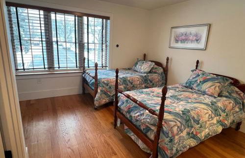 Waterfront Escape - Close to Airport & Downtown - Foto 11