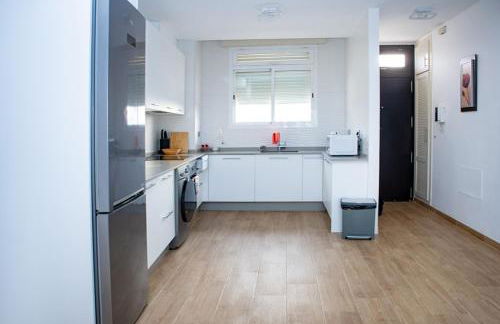 Apartamento "Casa el Sargazo" en Vera Playa con Piscina, Solarium, Wifi y Parking Gratis - Foto 14