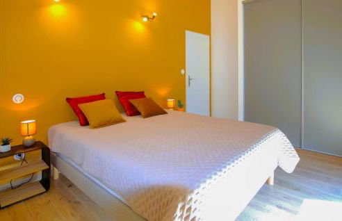 Gorgeous Home In Labeaume With Kitchen - Photo 23