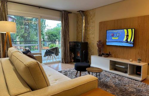 Tranquilidade próximo ao centro de Canela - Foto 4