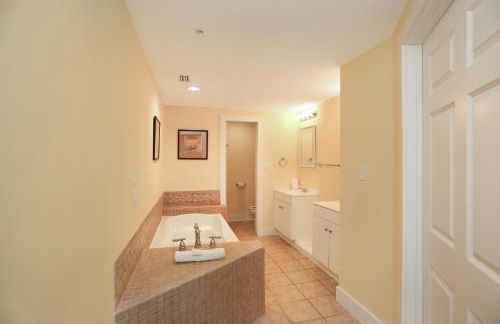 Club at Mexico Beach 2J by Pristine Properties Vacation Rentals - Foto 13