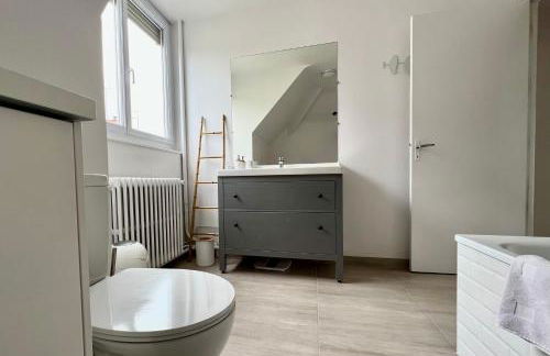 La Triolette, maison chaleureuse, indépendante et refaite à neuf dans le Vieux Coutainville, tourisme ou télétravail - Foto 27