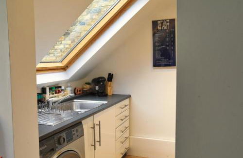 Top Floor Apartment in Islington - Foto 8