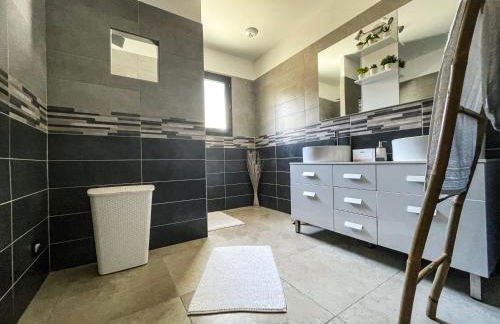 Villa 4 étoiles avec 2 chambres climatisation et piscine privée - Foto 12