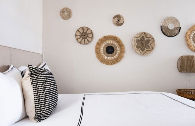 Vistamar Private Waterfront Home Pool - Photo 7