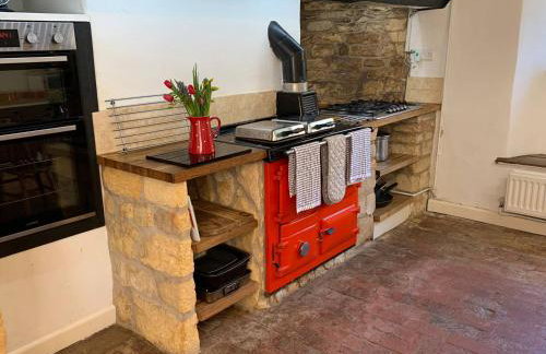 6 Bedroom Farm House with 12 Beds in Weldon - Foto 28