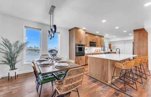 3BR Reno Retreat · Swim Spa & Spring Sunshine - Foto 4